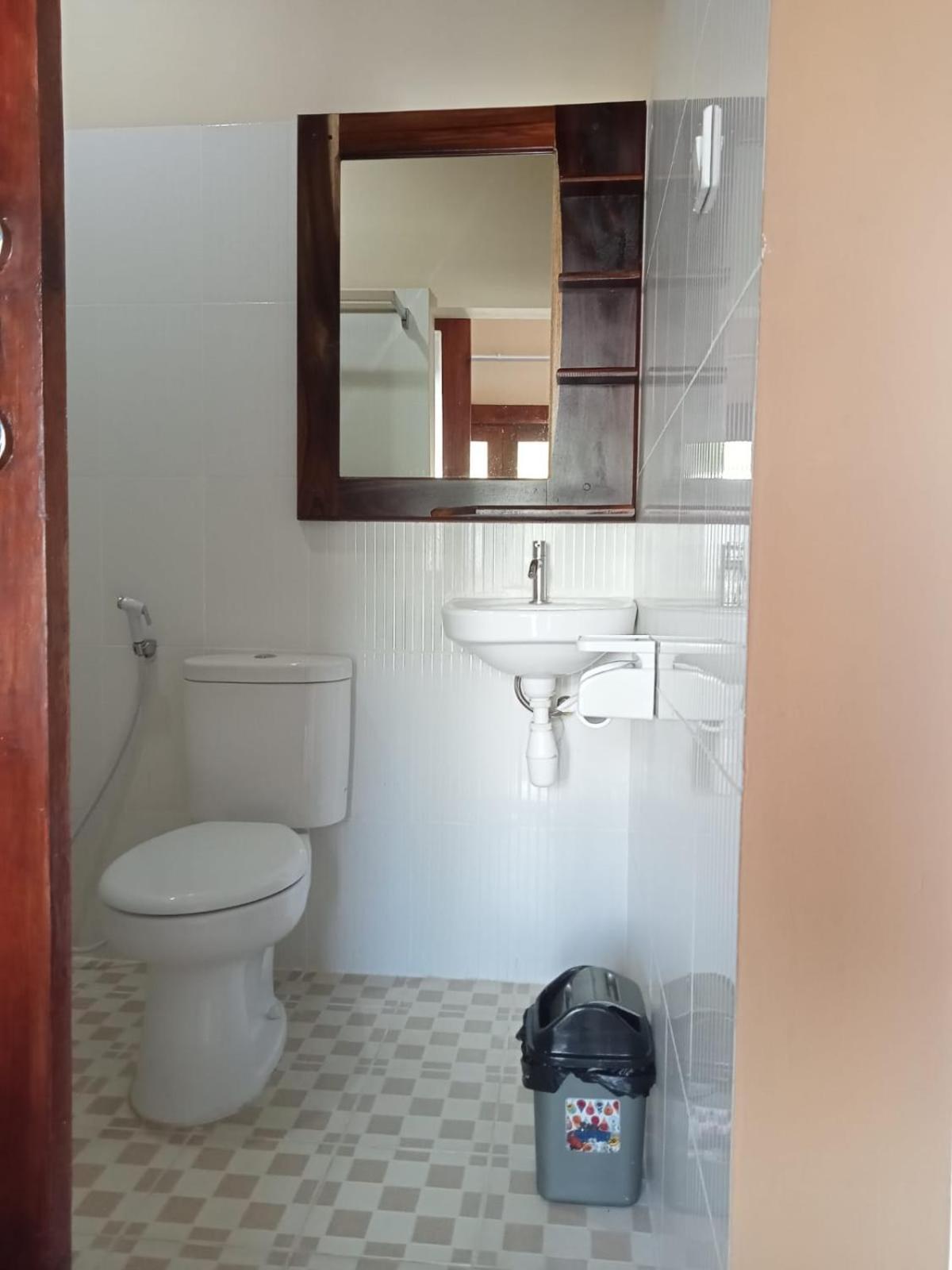 Semilir Inn Senggigi Kültér fotó