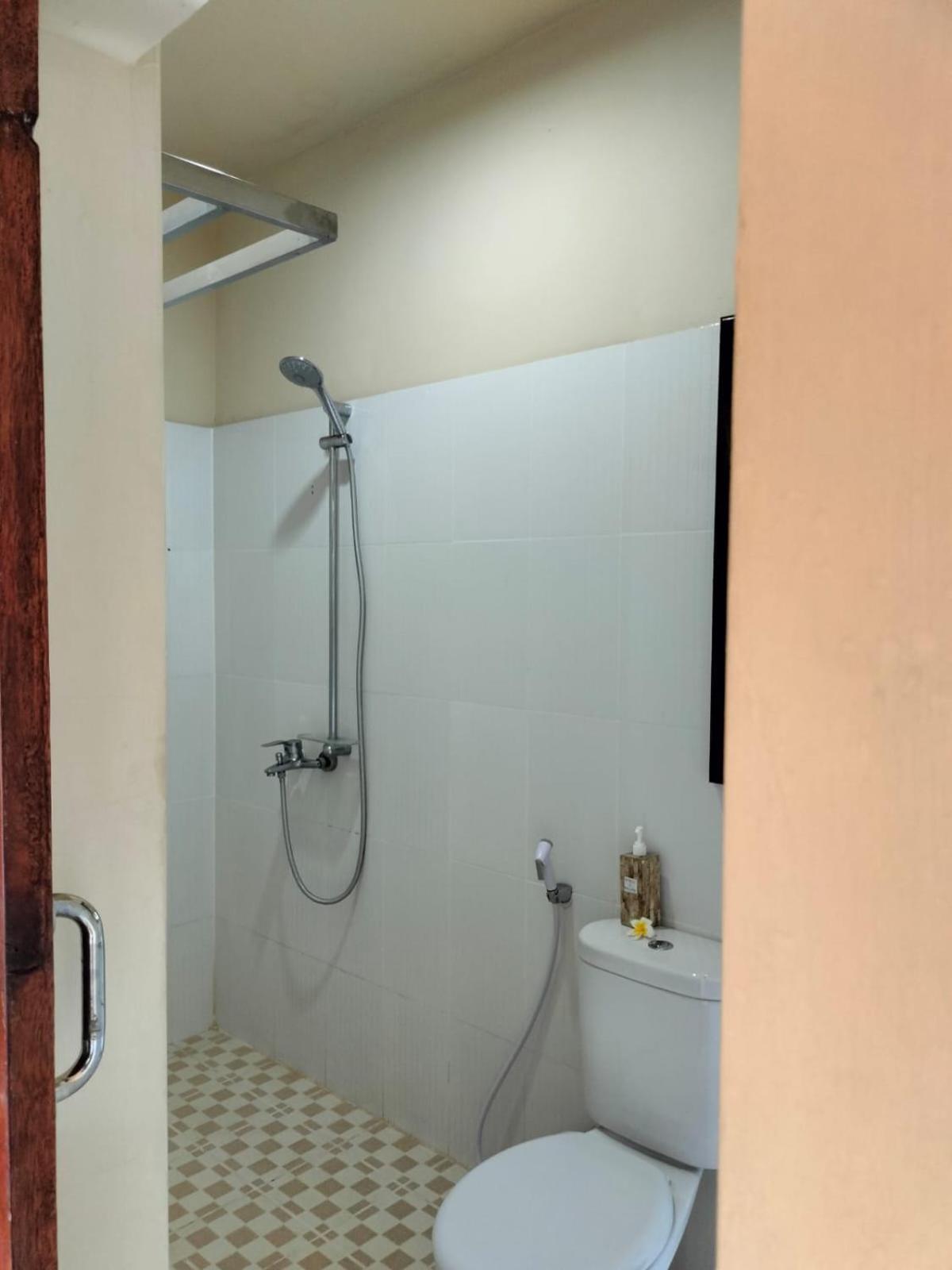 Semilir Inn Senggigi Kültér fotó